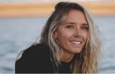 Paige Schwartzburg - US Speed Skater